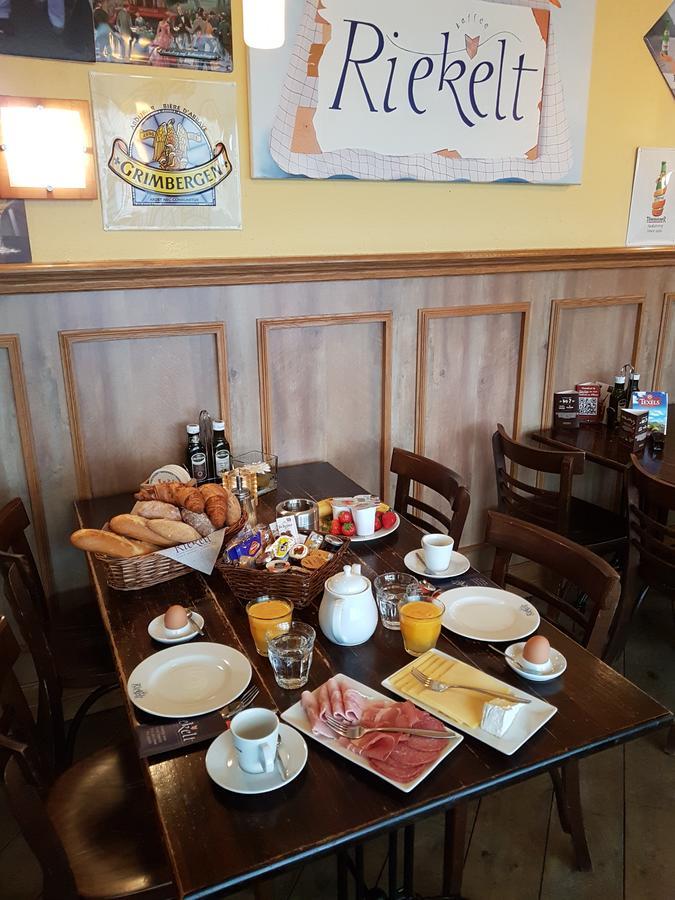 B&B - Eetcafe - Riekelt Gronsveld Екстериор снимка